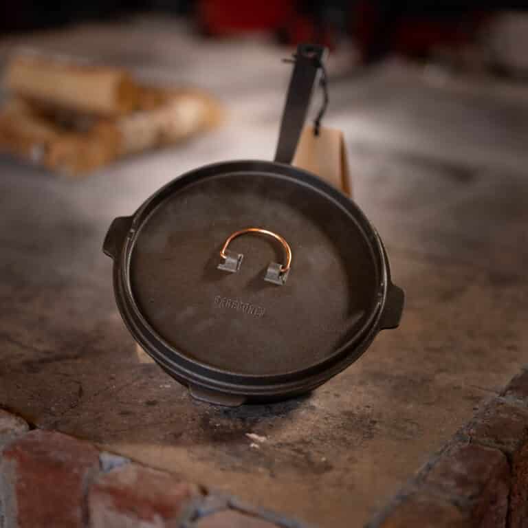 The Bastard Sizzling Plate & Holder M/C Black and Blue BBQ