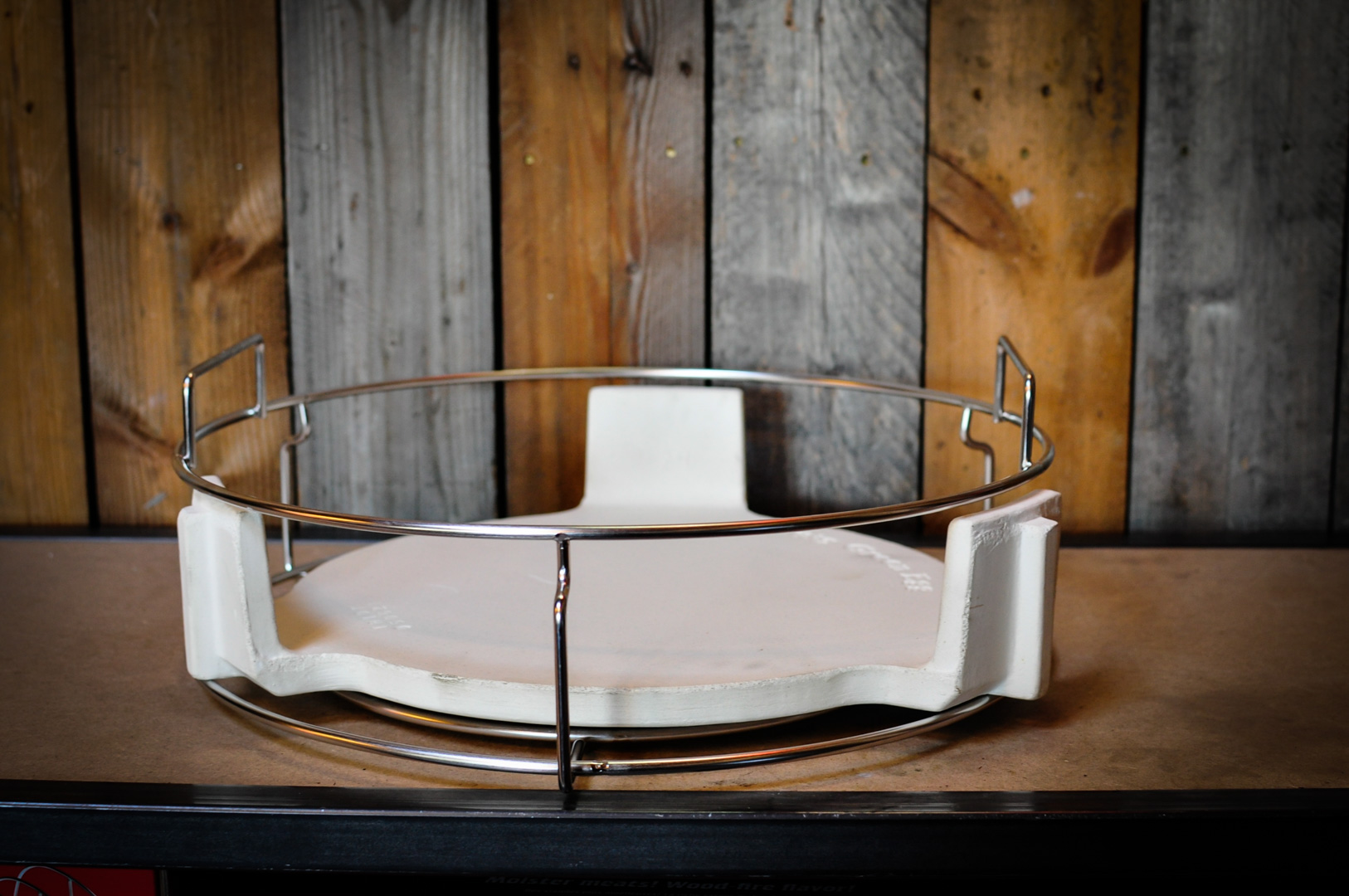 Big Green Egg ConvEGGtor Basket Medium Black and Blue BBQ