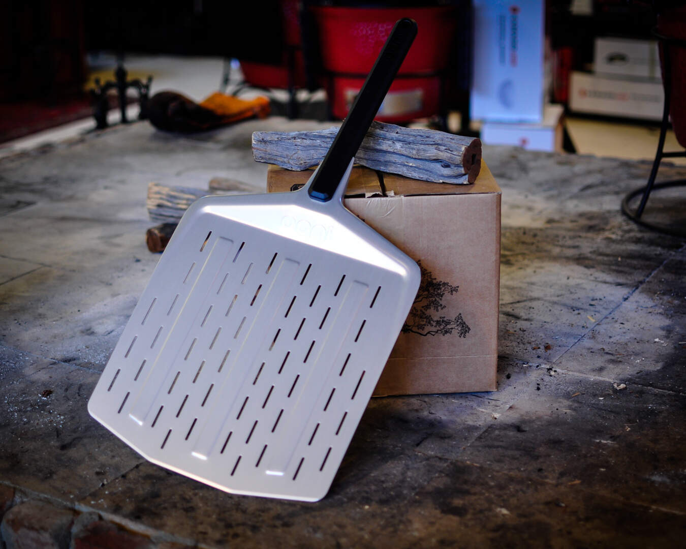 Ooni Perforated Luxe Pizzaschep 14''