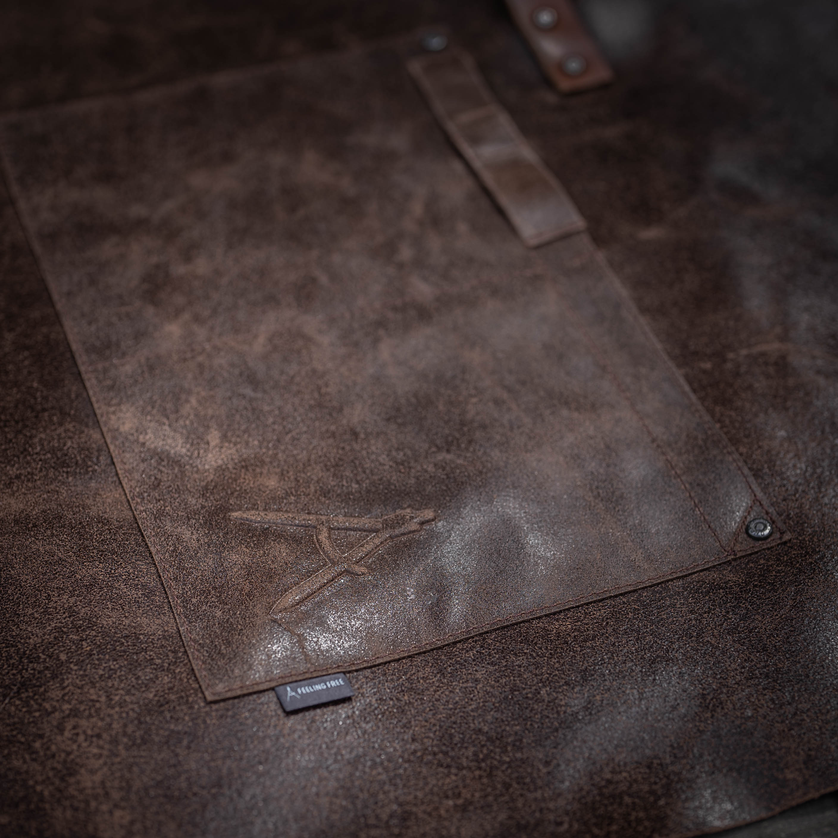 Donders Leather Apron - Dark Brown