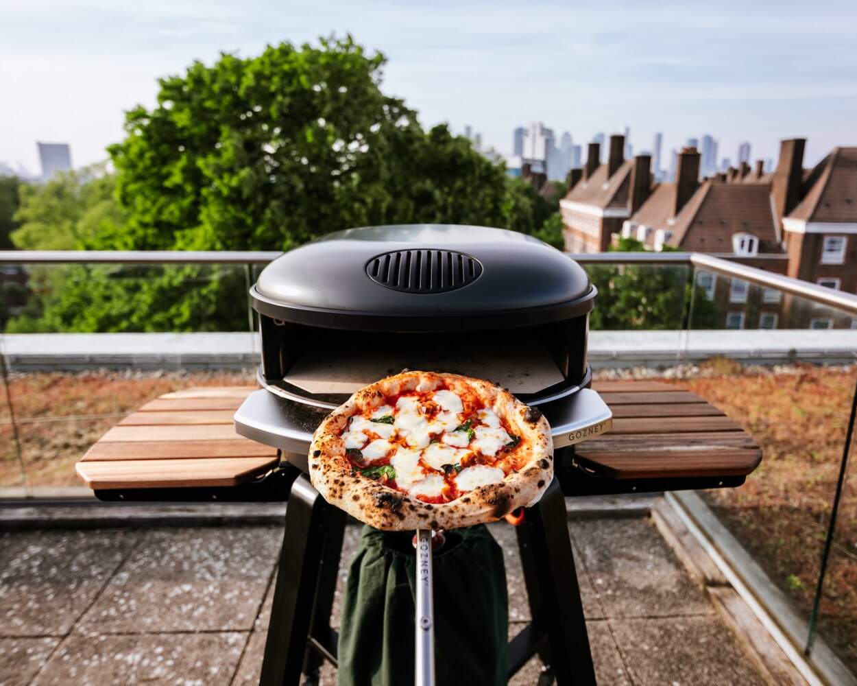 Gozney Arc Off Black